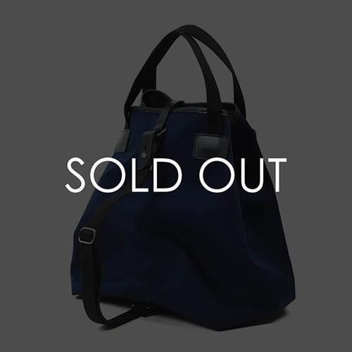 Billingham One shoulder sling bag (Navy/Navy) () (ǥ)󥷥󥰥Хå ͥӡ ӥ󥬥 <img class='new_mark_img2' src='https://img.shop-pro.jp/img/new/icons14.gif' style='border:none;display:inline;margin:0px;padding:0px;width:auto;' />