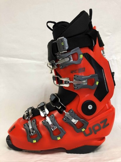 20/21model UPZ RC12 HARD BOOT＋サーモインナーセット（ユーピー