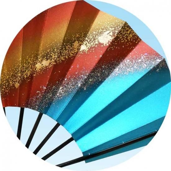 舞扇子(まいせんす) 9寸5分 金銀ホロ箔 斜めぼかし 赤黄青メタル