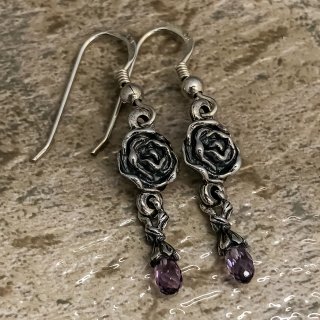 奨ɡեåԥʥ᥷ȡ : Jeweled Rose Hook Earring (Amethyst)