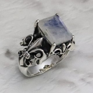 ե롼ɥꥹ󥰡ʥ쥤ܡࡼ󥹥ȡ : Fleur-de-lis Ring (Rainbow Moon Stone)