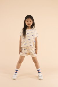 <img class='new_mark_img1' src='https://img.shop-pro.jp/img/new/icons47.gif' style='border:none;display:inline;margin:0px;padding:0px;width:auto;' />tinycottons stripes medium socks  /off-white