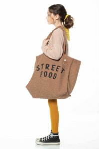 piupiuchick faux fur xl bag street food