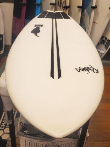 USED CHILLI - PEPPA TWIN TWINTECH EPS 5.6 チリサーフボード USED CHILLI - PEPPA TWIN TWINTECH EPS 5.6 チリサーフボード