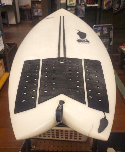 USED CHILLI - PEPPA TWIN TWINTECH EPS 5.6 チリサーフボード ペッパツイン ツインテックEPS - RADIX FUKUOKA STORE USED CHILLI - PEPPA TWIN TWINTECH EPS 5.6 チリサーフボード ペッパツイン ツインテックEPS - RADIX FUKUOKA STORE