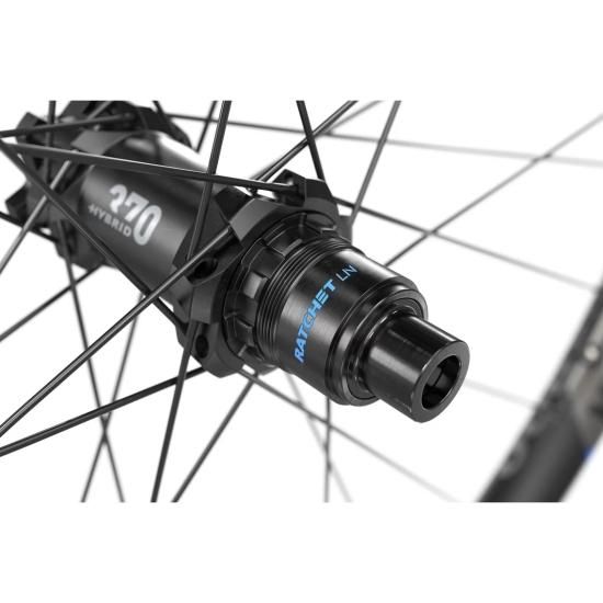 Universal Cycles -- DT Swiss H 1900 SPLINE 35 Boost 27.5