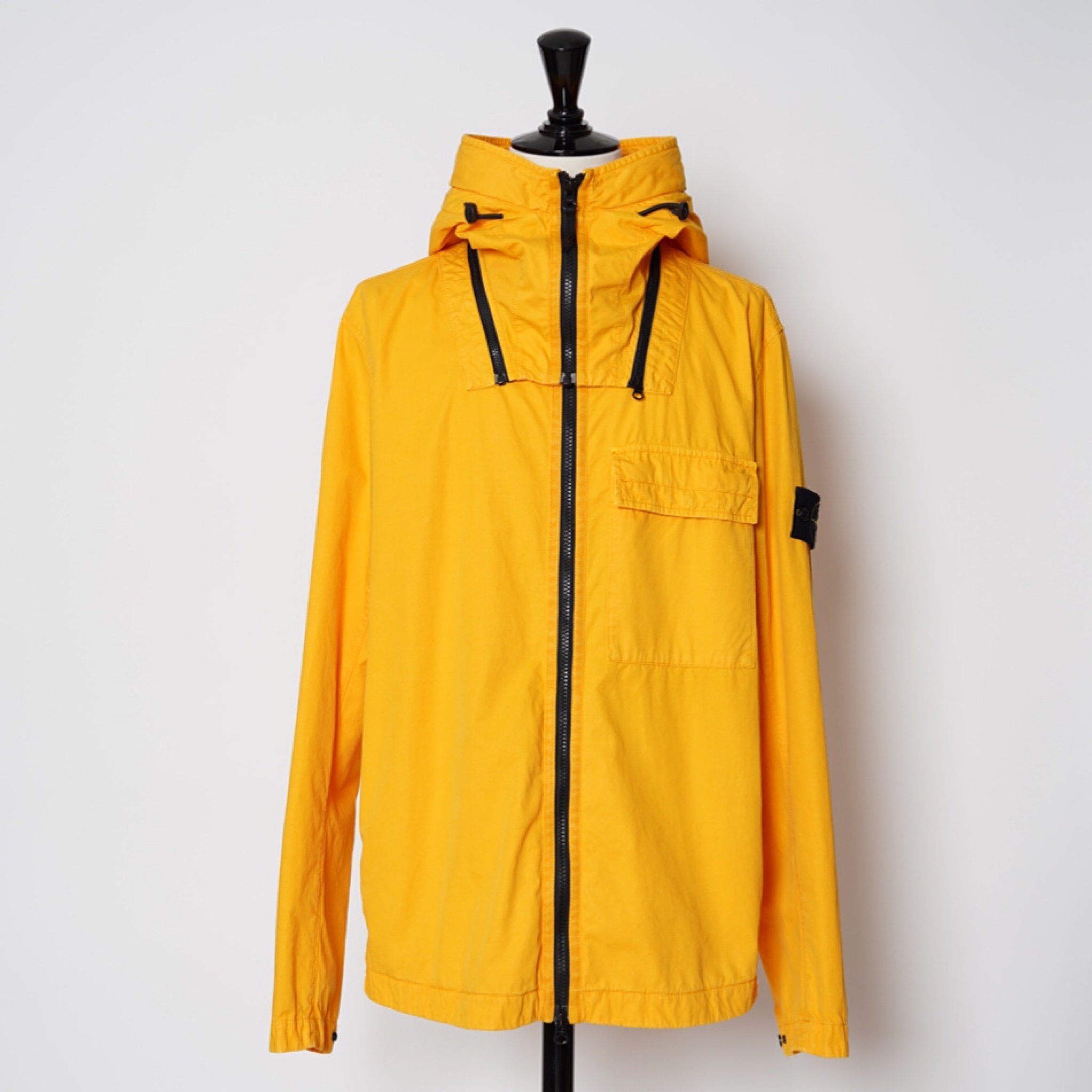 <img class='new_mark_img1' src='https://img.shop-pro.jp/img/new/icons20.gif' style='border:none;display:inline;margin:0px;padding:0px;width:auto;' />STONE ISLAND<br>ȥ<br>Сĥաǥ