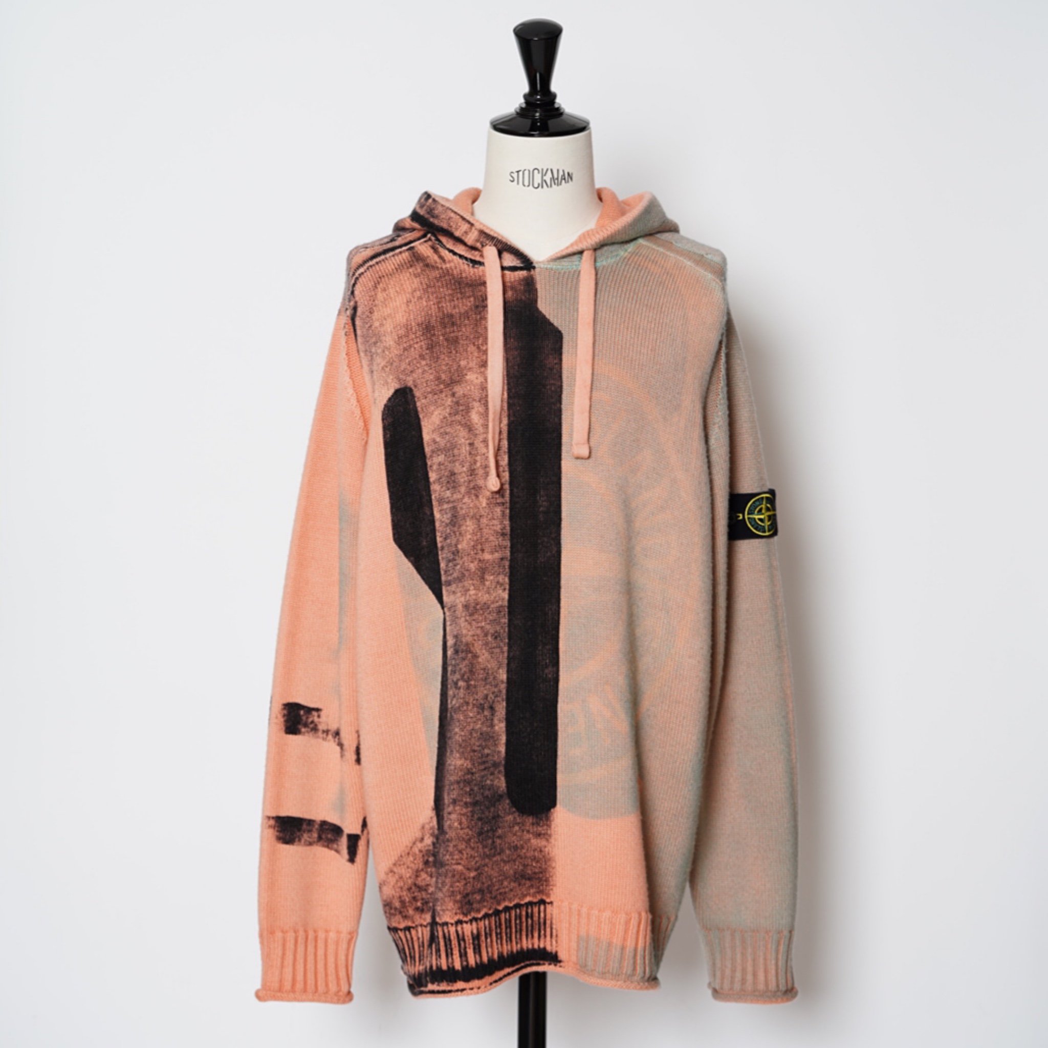 <img class='new_mark_img1' src='https://img.shop-pro.jp/img/new/icons20.gif' style='border:none;display:inline;margin:0px;padding:0px;width:auto;' />【STONE ISLAND】<br>S.I グラフィック<br>ニットパーカー