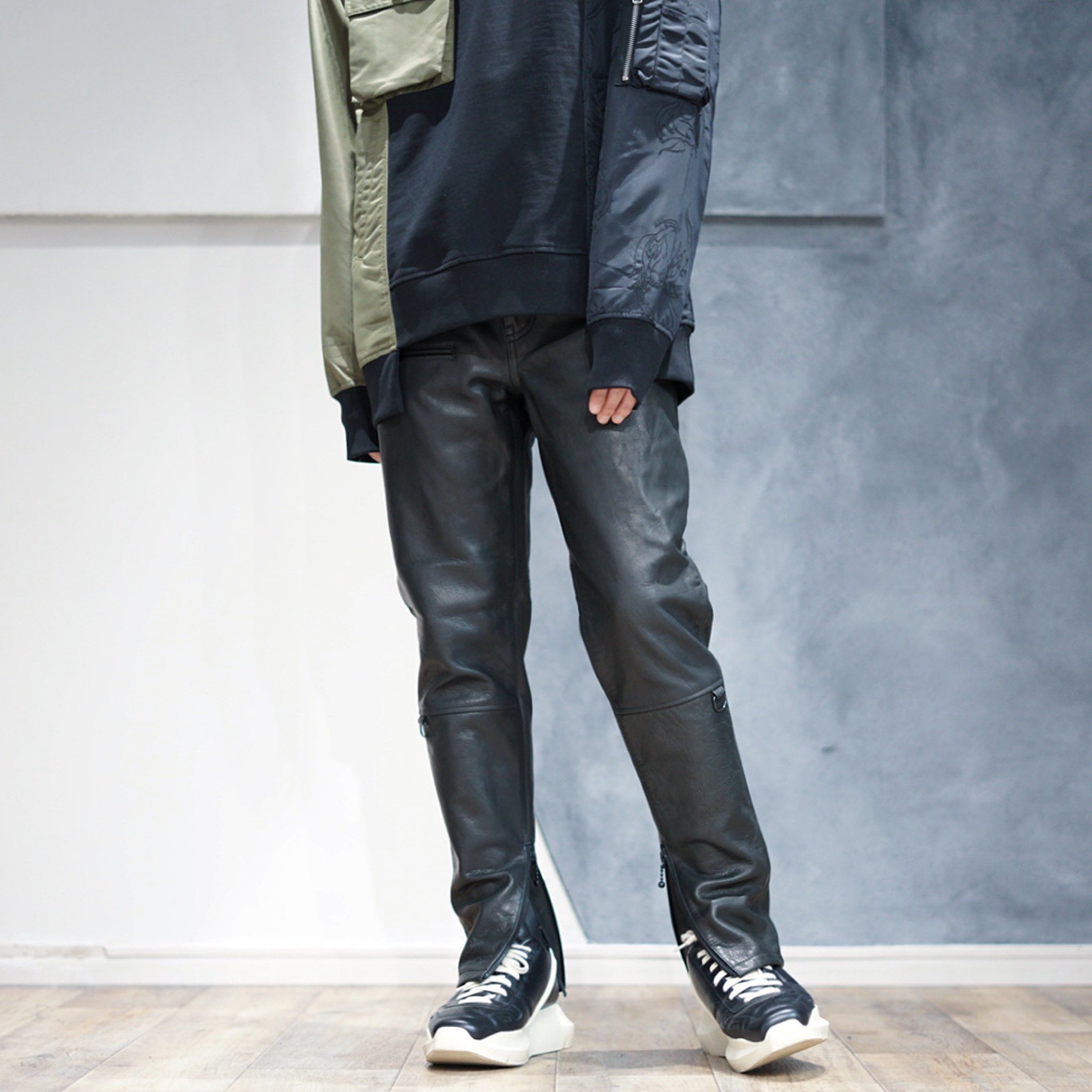 blackmeans(ブラックミーンズ)-Side Zip Leather Tapered Pants-Amanojak.
