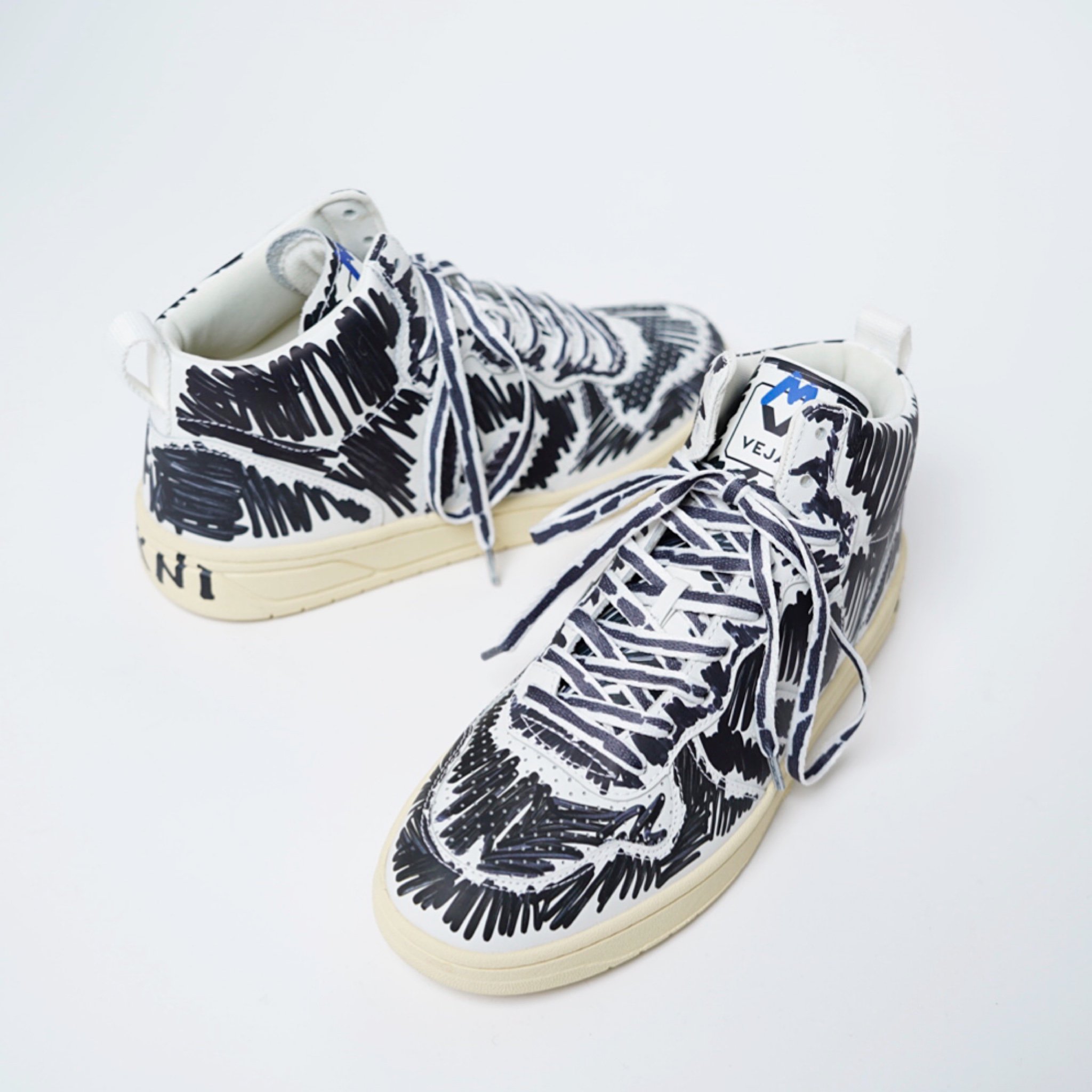 MARNIVEJA<br>-V1520-<br>HI-TOP SNEAKERS