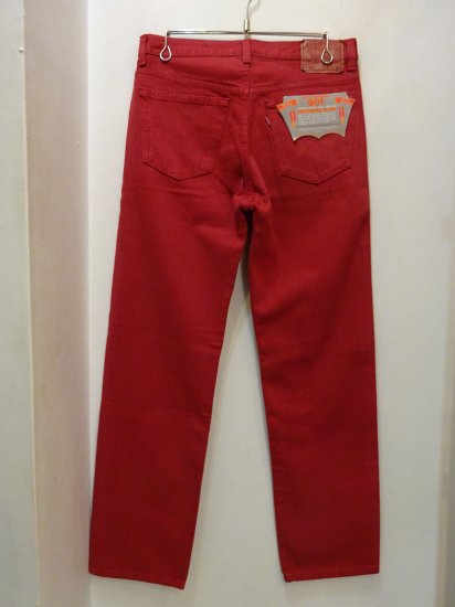90年代アメリカ製のリーバイス501赤デニム デッドストック 渋谷の古着
