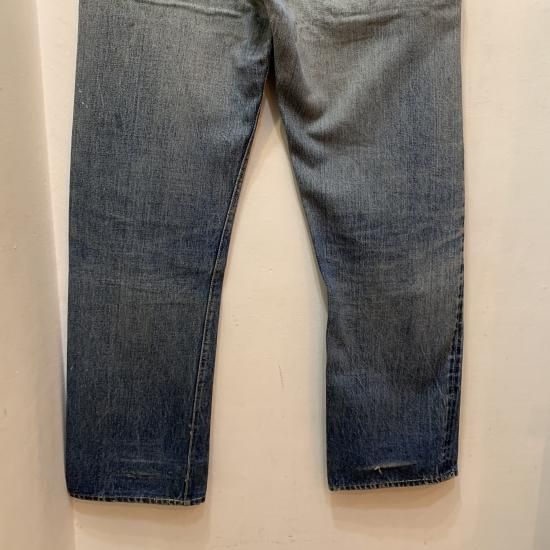 40年代 LEVI'S 501XX 47モデル 片面タブ レザーパッチ W30.5 40年代 LEVI'S 501XX 47モデル 片面タブ レザーパッチ W30.5
