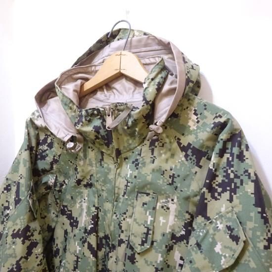 デッドストック 2011年製 U.S.NAVY NWU Type3 AOR2 ゴアテックス