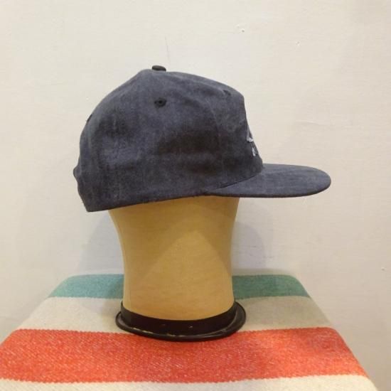帽子 1996y Universal TazFaded Black Duck cap 1996y Universal TazFaded Black Duck cap