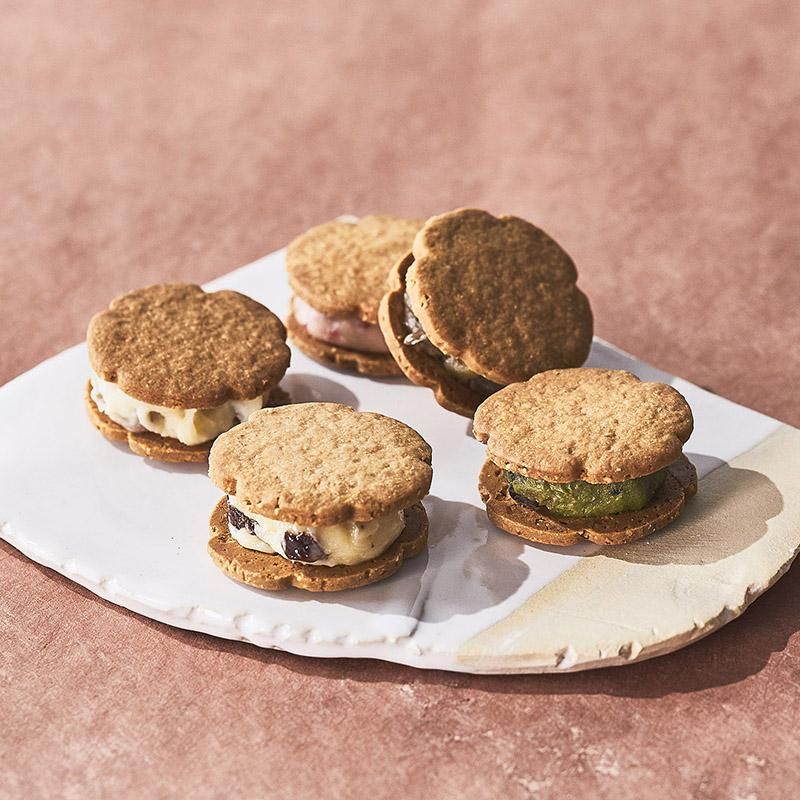 米粉のバターサンド 6個入 - 和菓子のお取り寄せ・ギフトは高山堂