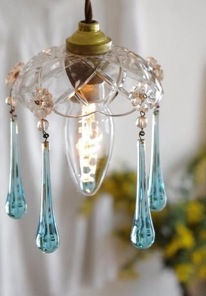 20's フランス アンティーク とても長いレインドロップのミニシャンデリア＊ 20's フランス アンティーク とても長いレインドロップのミニ