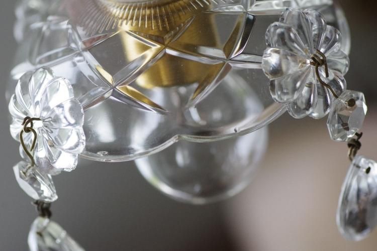 フランスアンティーク大きめお花パーツミニシャンデリアA