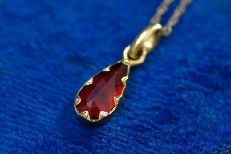 レア！フランスアンティーク　K18　ペルピニャンガーネット　大粒ペンダント/真珠 レア！フランスアンティークK18ペルピニャンガーネット大粒