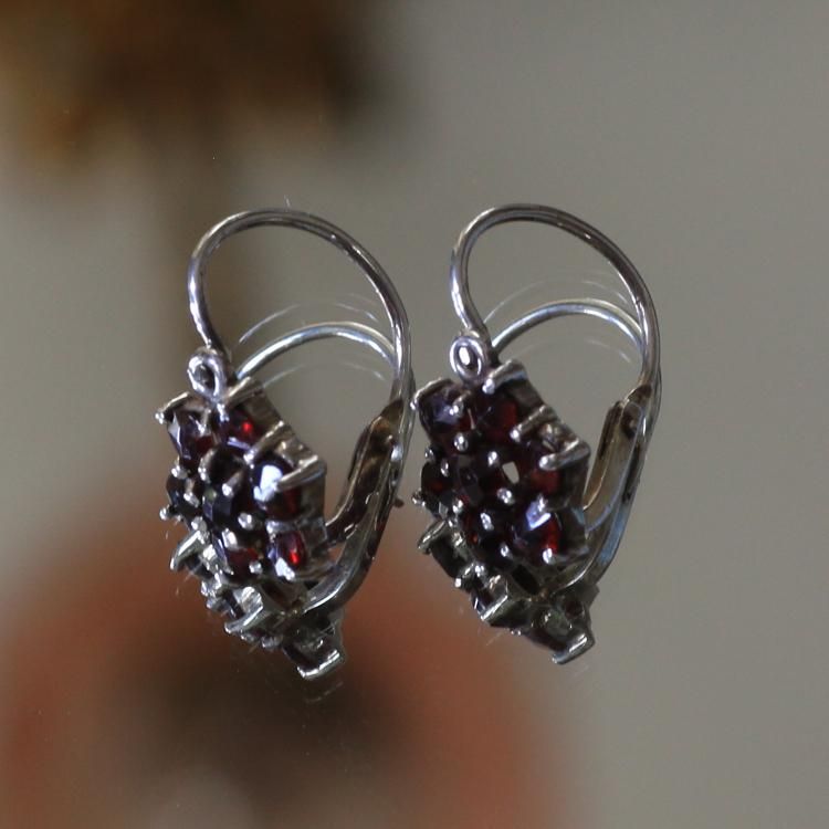 アンティーク　ペルピニャンガーネット　ピアス　ドルムーズピアス 幻の宝石】フランス アンティーク ペルピニャンガーネット ドル