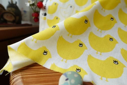 ひよこ様【専用】 ひよこだらけのコットンシーチング・イエロー - ダブルガーゼや