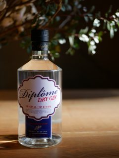 ベボ・ドリンクス / ディプロム・ドライ・ジン（BeBo Drinks / Diplome Dry Gin）