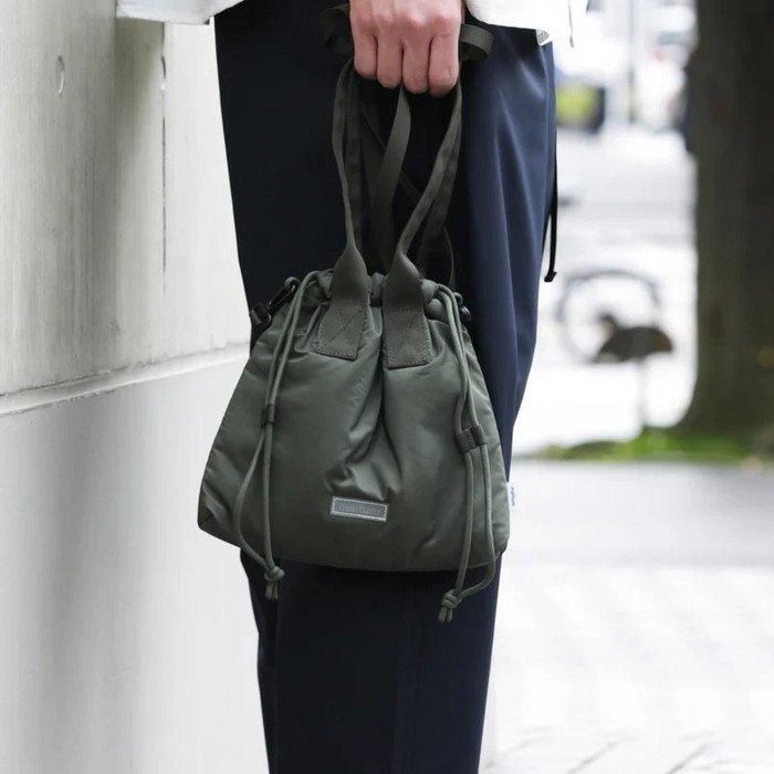 全商品オープニング価格！ meltum/メルタム SOFT SHELL SHOULDER POUCH/ソフトシェル バッグ