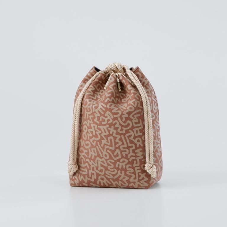 新品　印傳屋キースヘリング　合切袋（中）マチ付　巾着袋　グリーン Keith Haring 合切袋(中)マチ付［Beige×Keith Haring collection vol.4