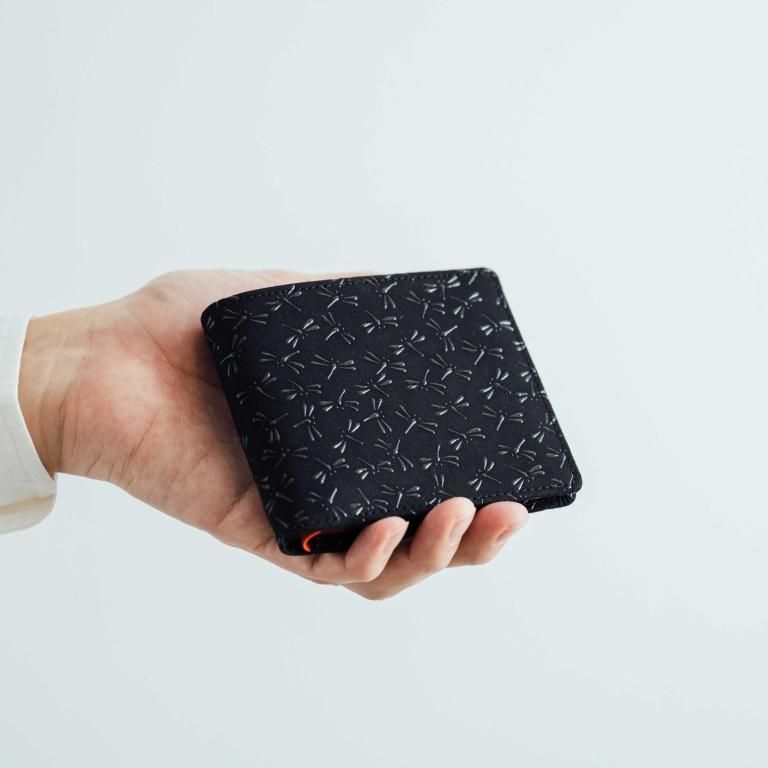 HISOCA 札入I［黒地／黒漆／とんぼ］：印傳屋公式オンライン