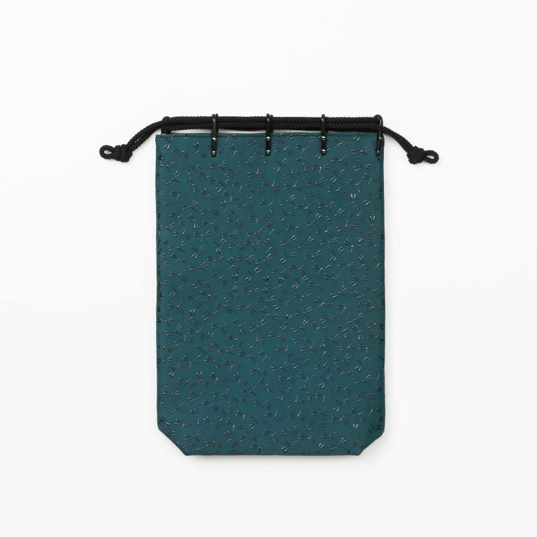 HISOCA 合切袋 トンボ HISOCA 合切袋（大）マチ付［緑地／黒漆／とんぼ］：印傳屋公式