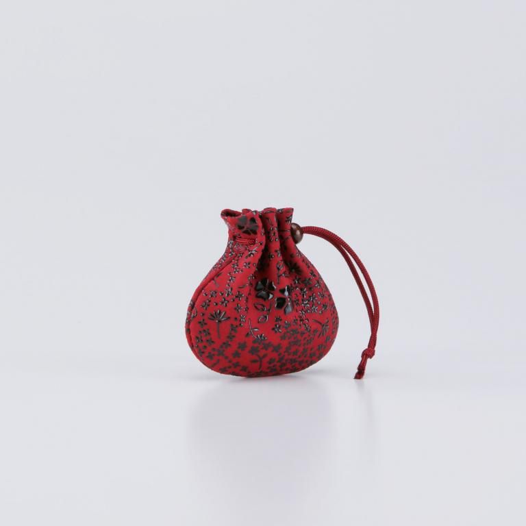 ミニ巾着［赤地×黒漆×アメリカンブルー］：印傳屋公式オンライン