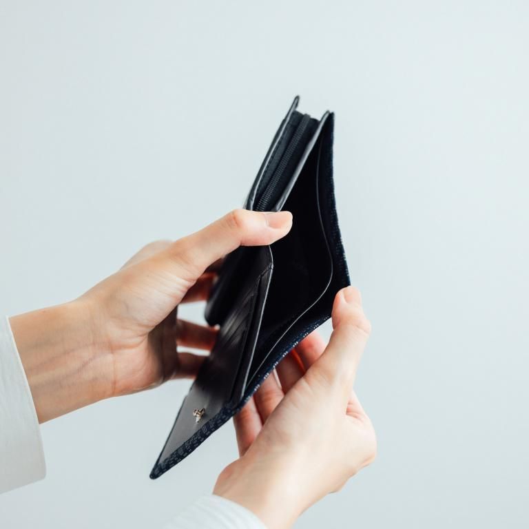 ずきお様 札入M［紺地×グレー漆×杉綾］：印傳屋公式オンラインショップ