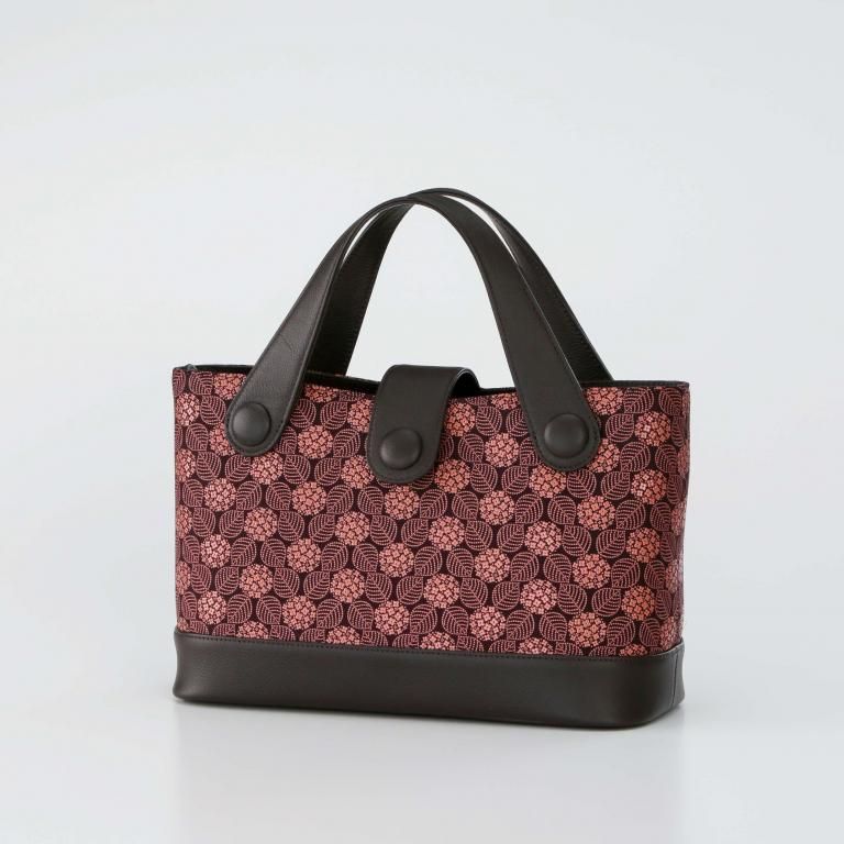 4ハンドバッグ［紫地×ピンク漆×あじさい］：印傳屋公式オンライン