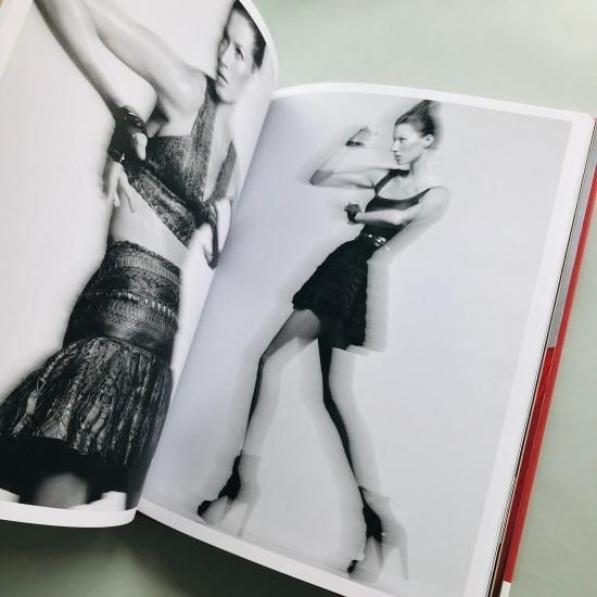 ALAÏA｜Azzedine Alaia アズディン・アライア
