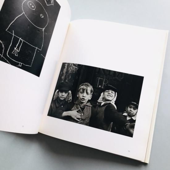 Slide Show: The Color Photographs of Helen Levitt ヘレン