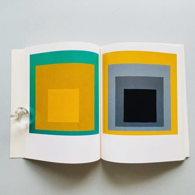 Josef Albers: Homage to the Square Variant Structural