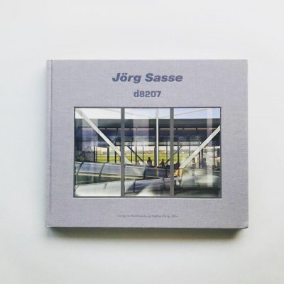 d8207<br>륯å<br>Jorg Sasse
