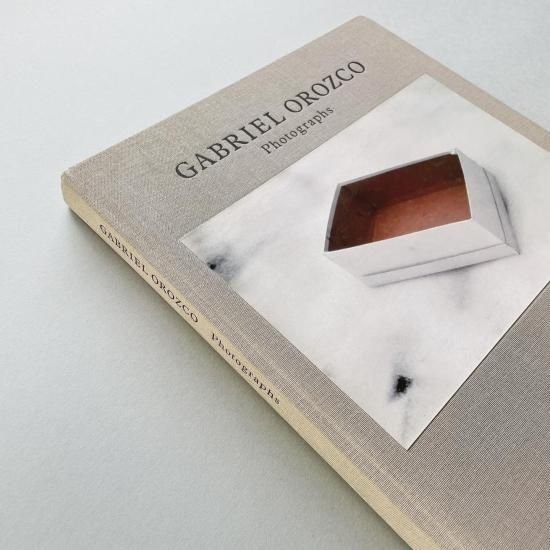 Photographs: Gabriel Orozco|ガブリエル・オロスコ Photographs: Gabriel Orozco|ガブリエル・オロスコ