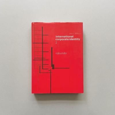 CIǯ 2<br>International corporate identity 2