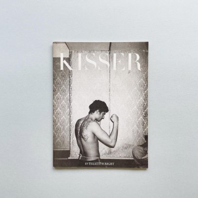 KISSER<br>iO Tillett Wright<br>ƥåȡ饤