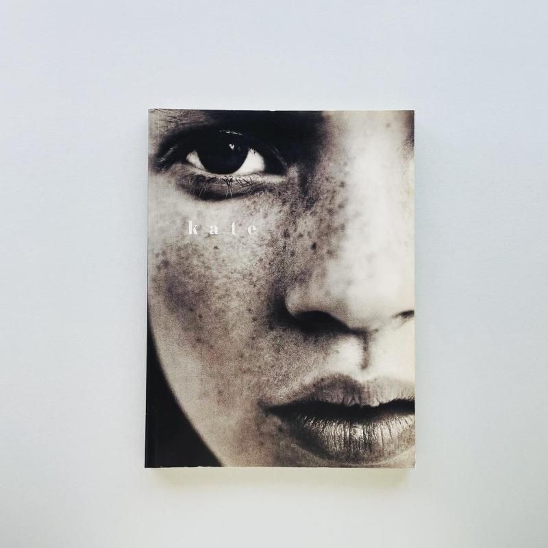Kate ケイト・モス|Juergen Teller, Corinne Day, Helmut Newton ヘルムート・ニュートン, ヨーガン・テラー, コリーヌ・デイ Kate ケイト・モス|Juergen Teller, Corinne Day, Helmut Newton ヘルムート・ニュートン, ヨーガン・テラー, コリーヌ・デイ