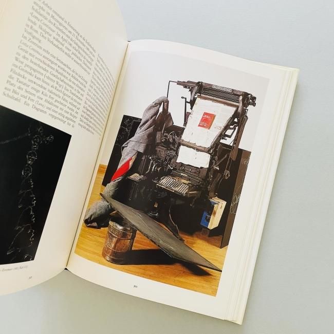 本物の Joseph Objekte｜ヨーゼフ・ボイス und Skulpturen Beuys アート・デザイン・音楽