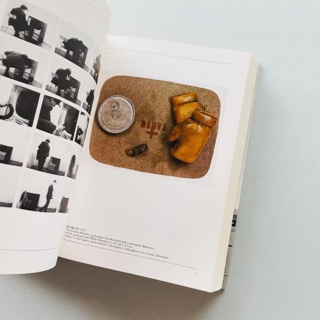 JOSEPH BEUYS : DIE MULTIPLES 1965-1986｜ヨーゼフ・ボイス