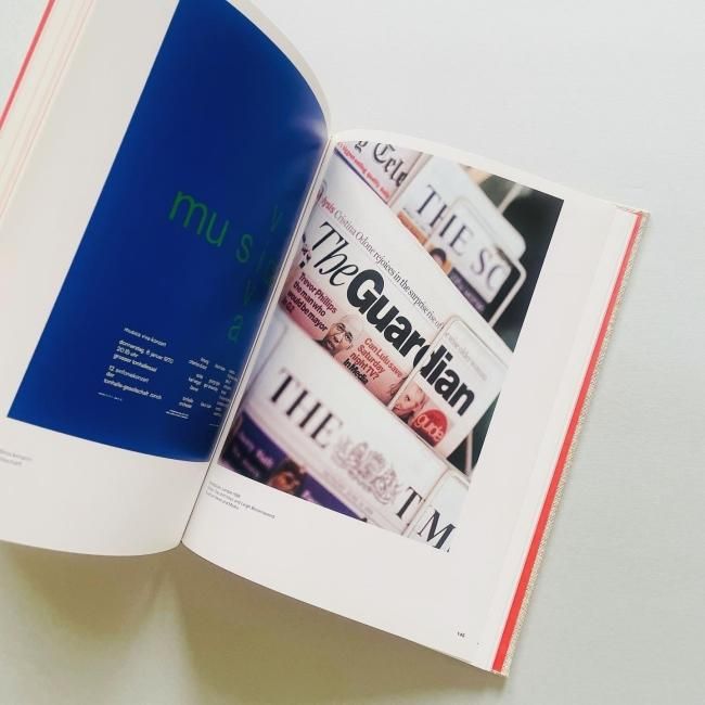 Helvetica forever : story of a Typeface｜タイプフェイスを