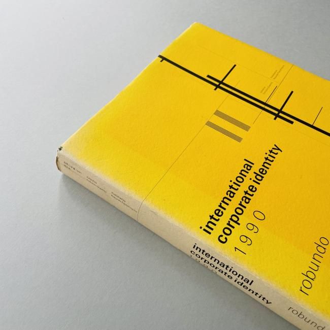 American Corporate Identity 98 デザイン 洋書 American Corporate Identity 98 デザイン 洋書 本