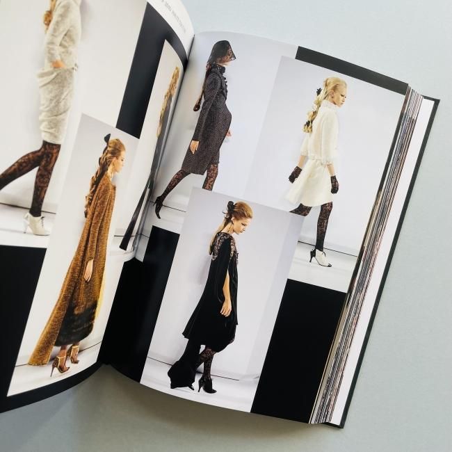 CHANEL CATWALK シャネル　本　インテリア Chanel: The Complete Collections (Catwalk): Mauriès, Patrick