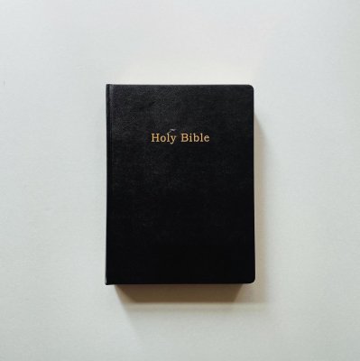 ̤Holy Bible<br>Adam Broomberg & Oliver Chanarin<br>ࡦ֥롼С<br>Сʥ