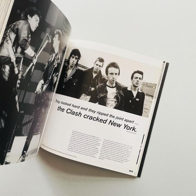 洋書 PUNK. Colegrave & Sullivan Punk: A Life Apart Signed by two Sex Pistols and other punks