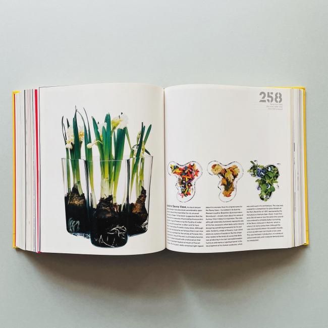 【未開封品】Phaidon Design Classics　全3巻 s-l1200.jpg