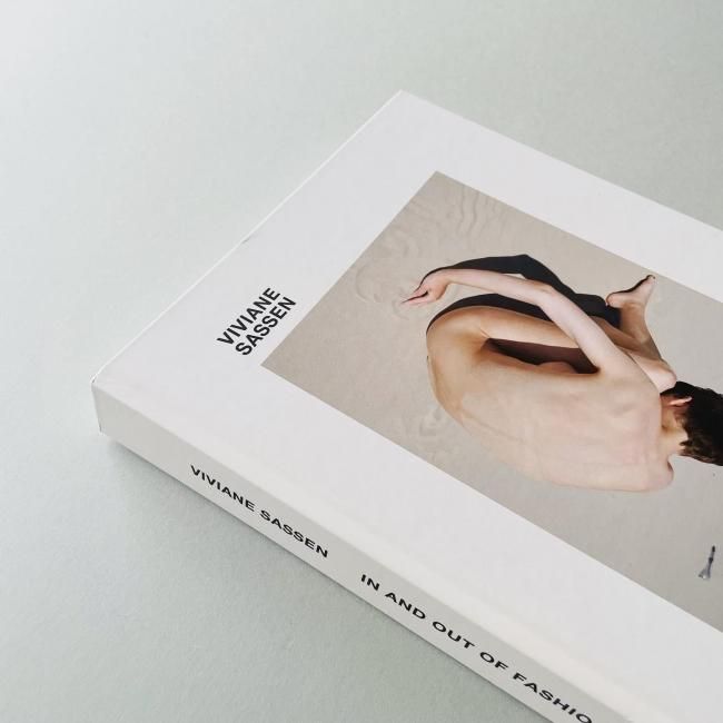In and Out of Fashion | Viviane Sassen ヴィヴィアン・サッセン