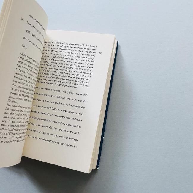 About alphabets hermann zapf ヘルマン ツァップ About Alphabets